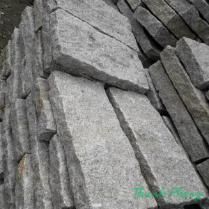 Đá Chẻ Lát Sân Vườn Dày 5-7cm