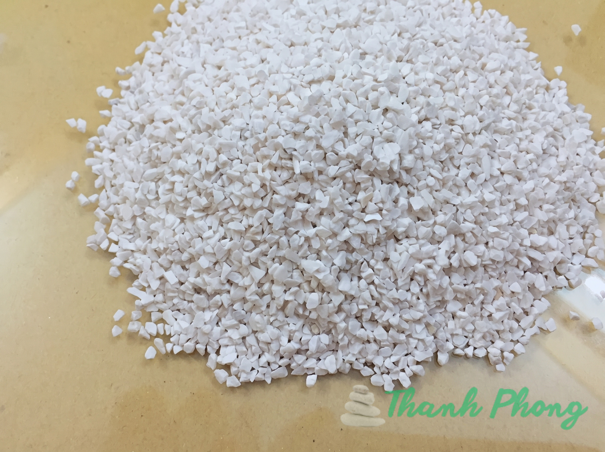 Đá hạt trắng 2mm CaCO3